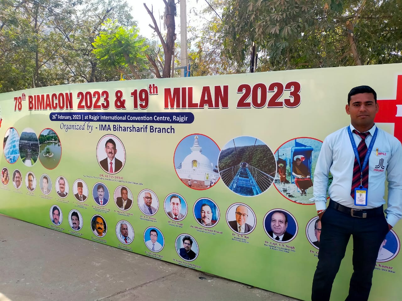 Janjaes Pharma representative at the BIMACON 2023 conference backdrop